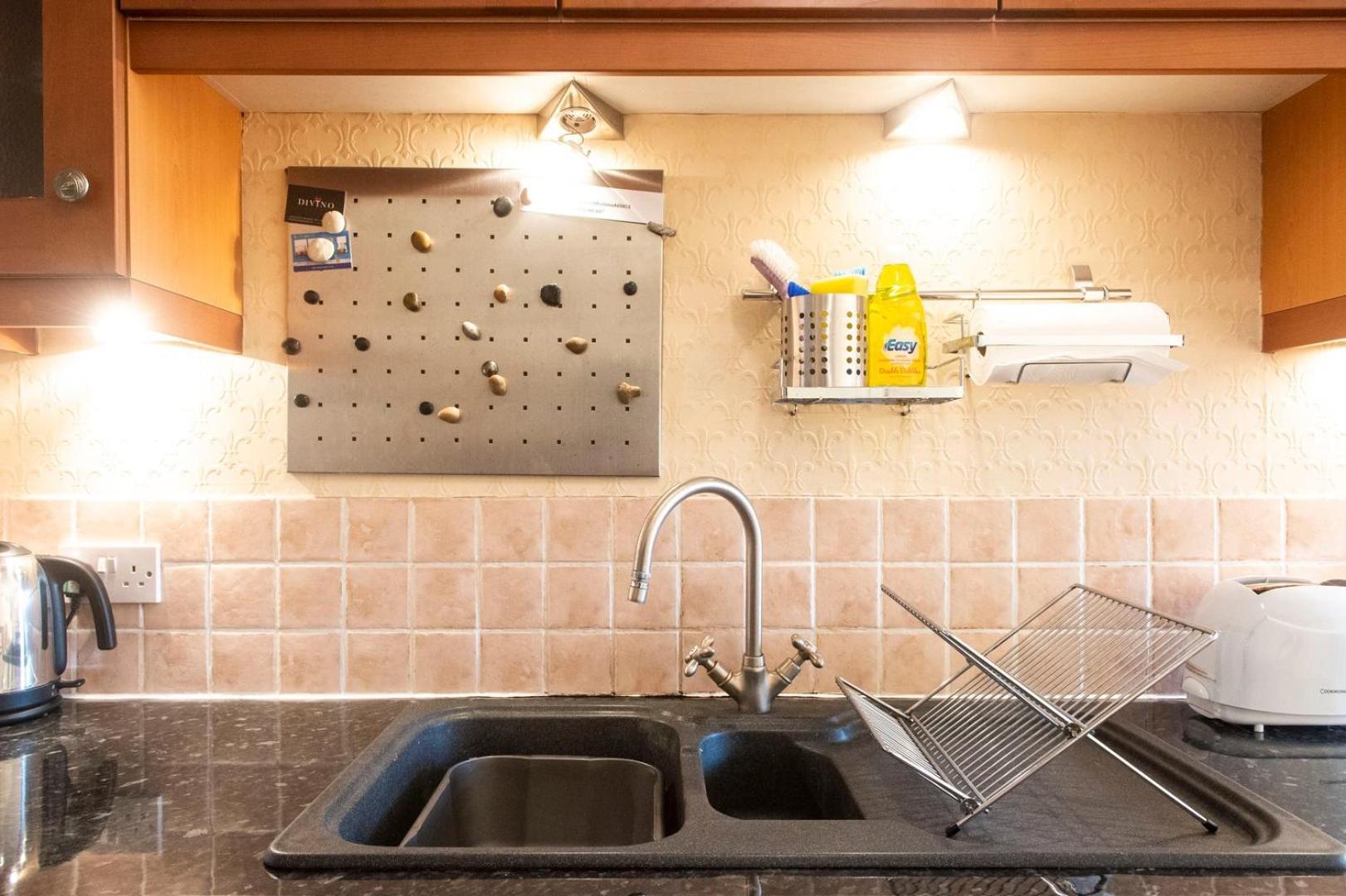 Guestready - Historic Edinburgh Old Town Apartment 외부 사진