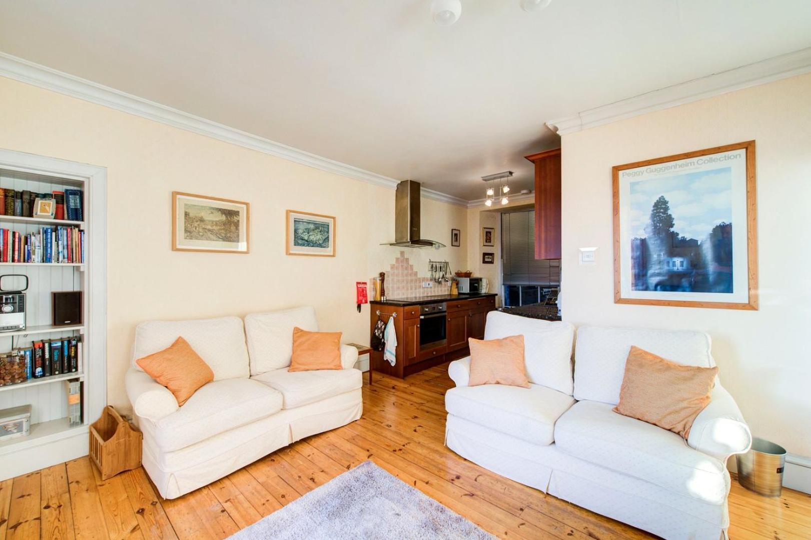 Guestready - Historic Edinburgh Old Town Apartment 외부 사진